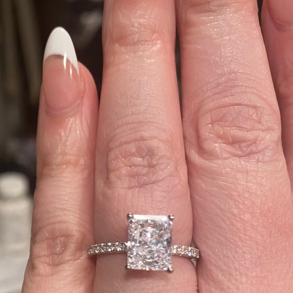 NEW Tiger Gems 3ctw Radient Cut Solitaire Engagement Ring - Picture 8 of 10